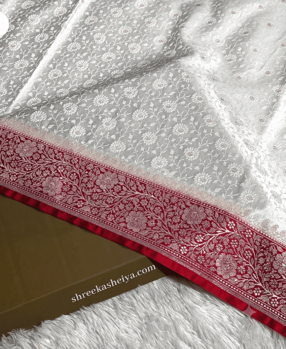 The Royal Ivory Trail -The blend of pure white and passionate crimson red - Image 3